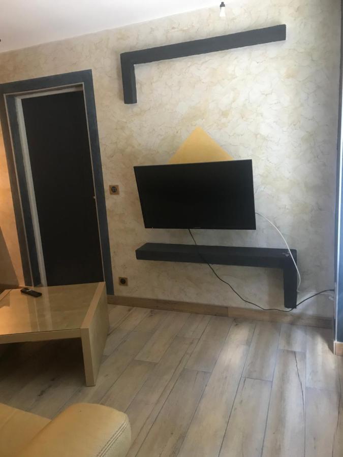 Apartament F3 Bord De Loire Complet Decize Zewnętrze zdjęcie