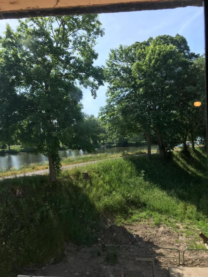 Apartament F3 Bord De Loire Complet Decize Zewnętrze zdjęcie